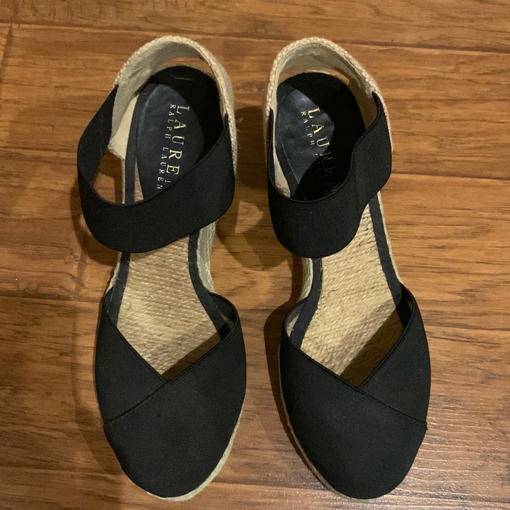 Lauren Ralph Lauren.  Size 5.5B charla black elastic